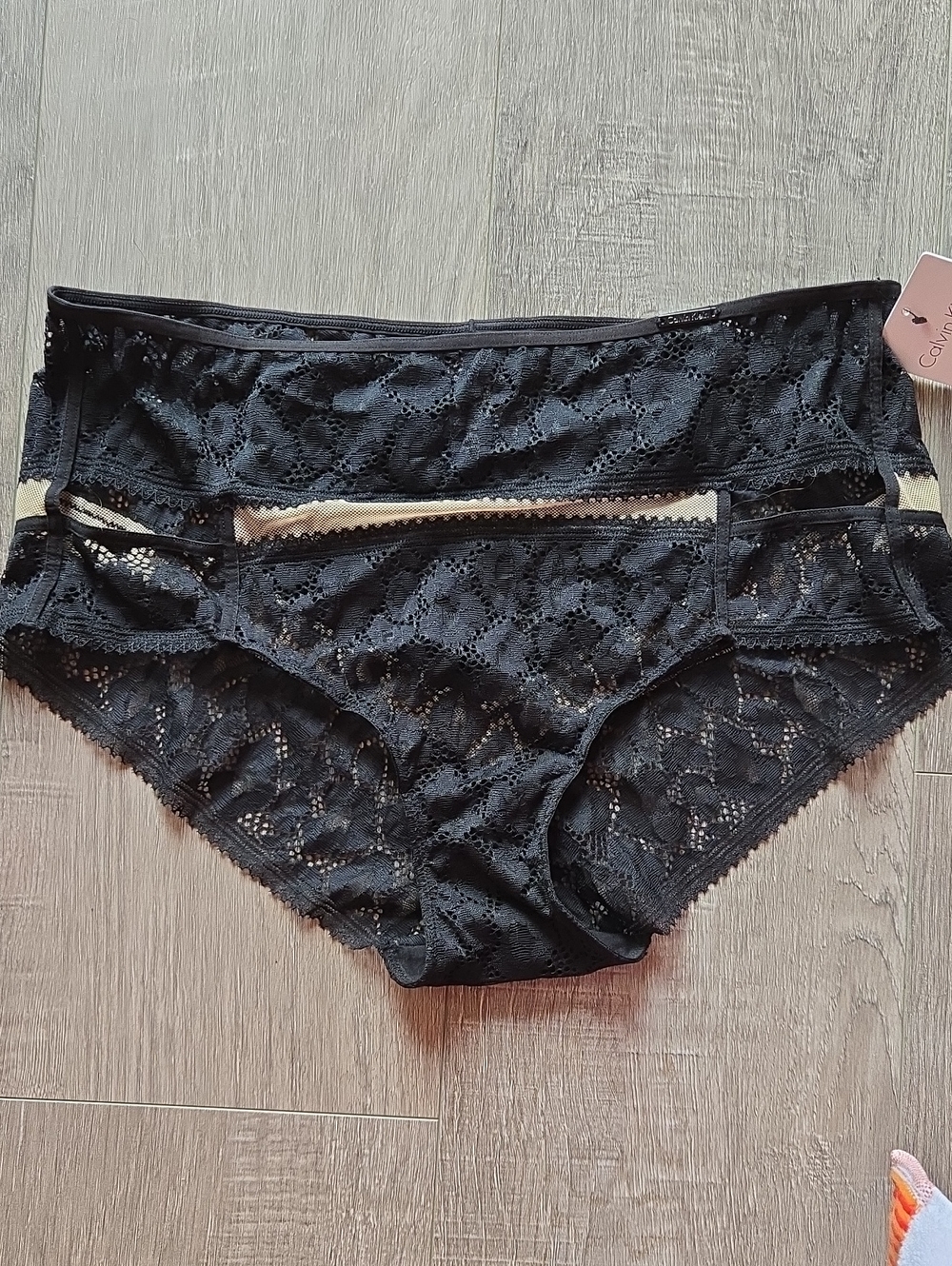 NWT Calvin Klein Black Lace Bikini Briefs. L